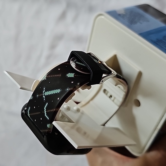 Minecraft interactive watch - Picture 4 of 5